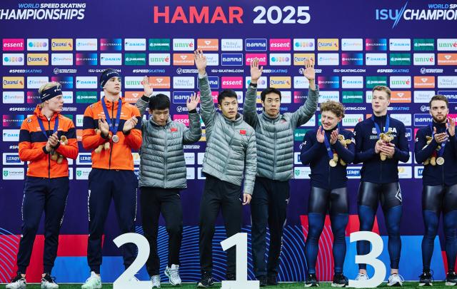 开云体育官网-速滑世锦赛队中国1金1铜 宁忠岩韩梅米兰冬奥冲牌